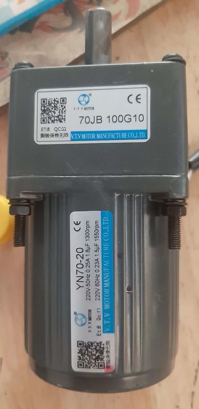 YN70-20 70JB20G10 มอเตอร์เกียร์ขนาดเล็ก 3 เฟสสำหรับเครื่องนมถั่วเหลือง